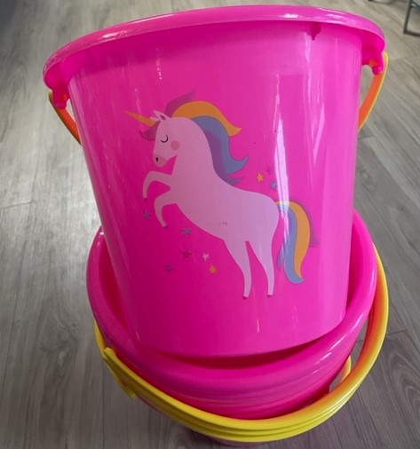 HOT PINK UNICORN PLASTIC BEACH BUCKET 9x12"