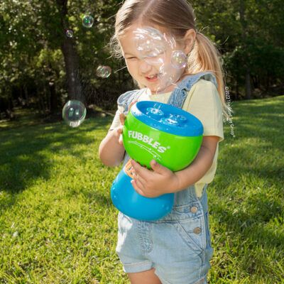Fubbles No-Spill Fun-Finiti Bubble Machine