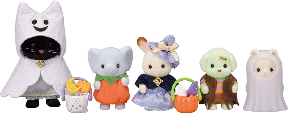 Calico Critters Trick or Treat Parade
