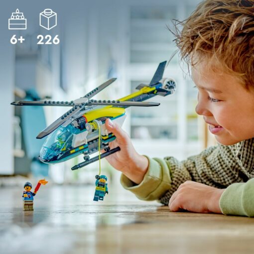 LEGO® City Great Vehicles: Emergency Rescue Helicopter