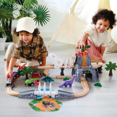 Dinosaur Railway Adventure Set