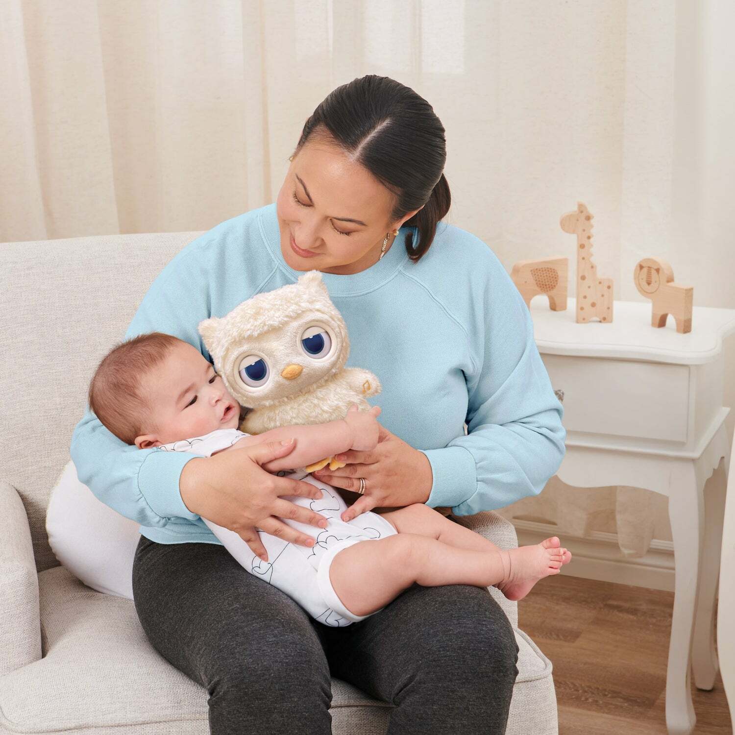Sleepy Eyes Owl Bedtime Soother, 8 In